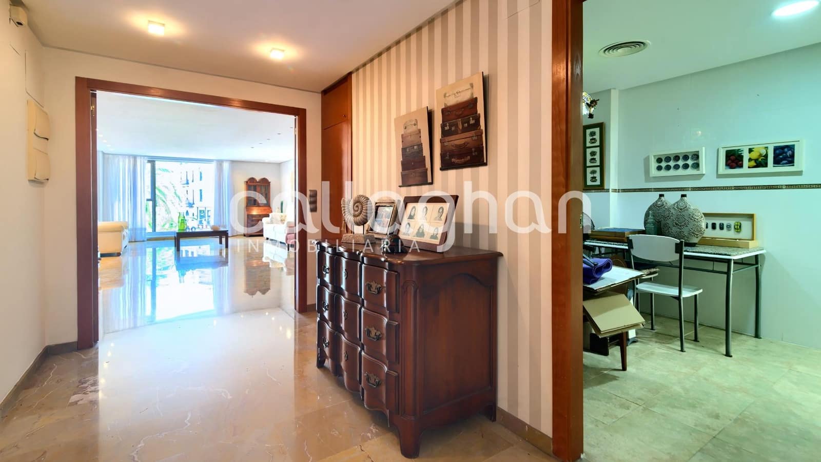 Piso de 3 habitaciones en València ciudad en venta con garaje - 1.200.000 € (Ref: 9132567)