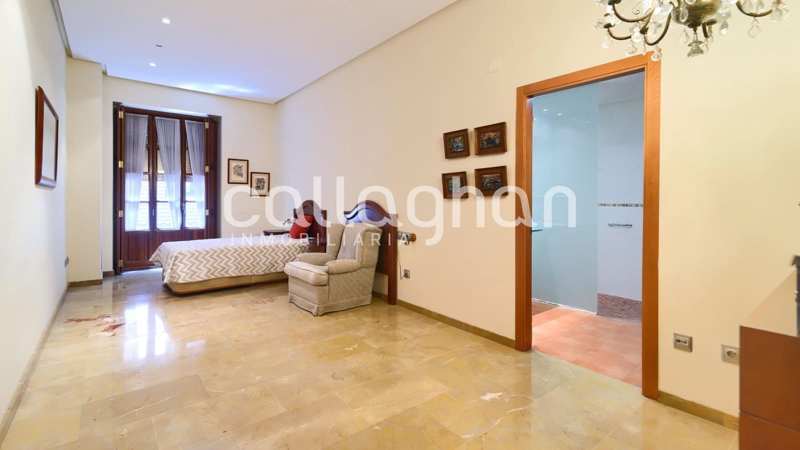 Piso de 3 habitaciones en València ciudad en venta con garaje - 1.200.000 € (Ref: 9132567)