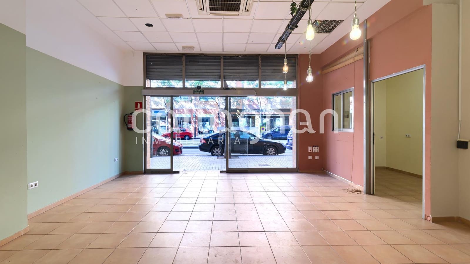 Local Comercial en València ciudad en venta - 200.000 € (Ref: 9132569)