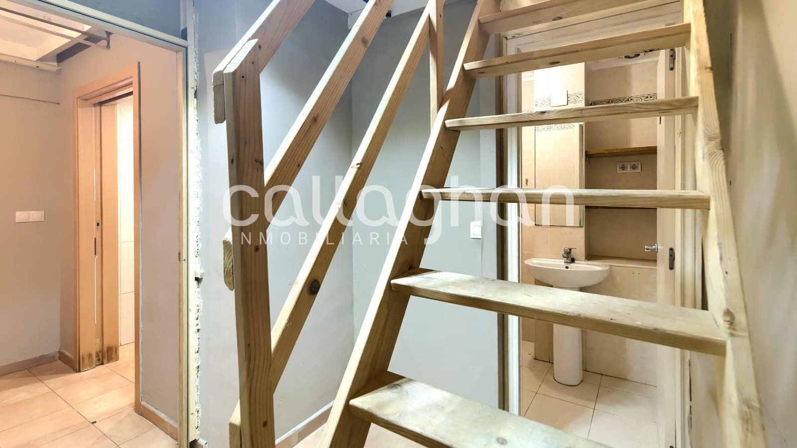 Local Comercial en València ciudad en venta - 200.000 € (Ref: 9132569)