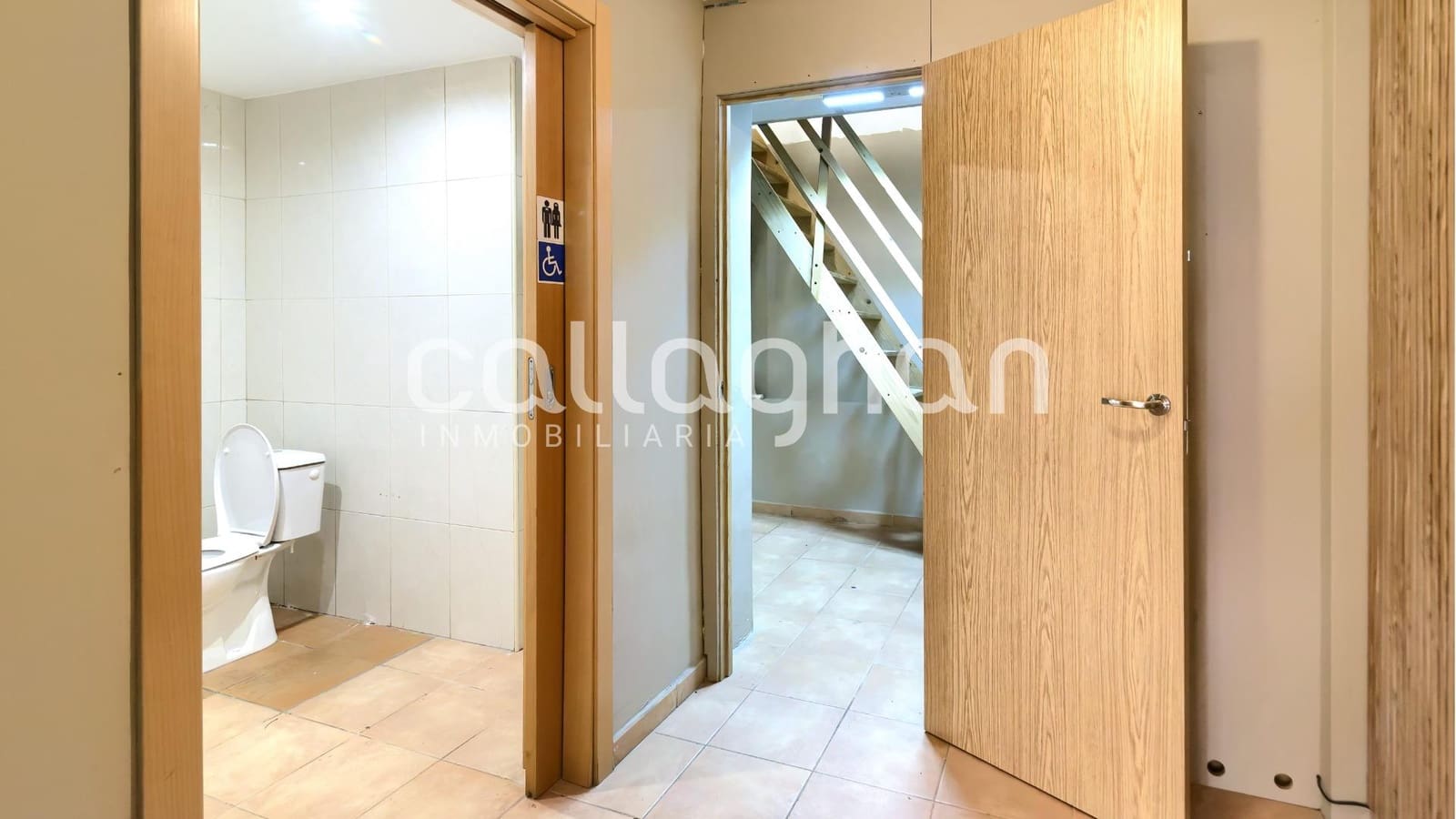 Local Comercial en València ciudad en venta - 200.000 € (Ref: 9132569)