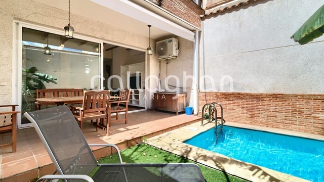 3 soveværelse Rækkehus til salg i Rocafort med swimmingpool - € 515.000 (Ref: 9134629)