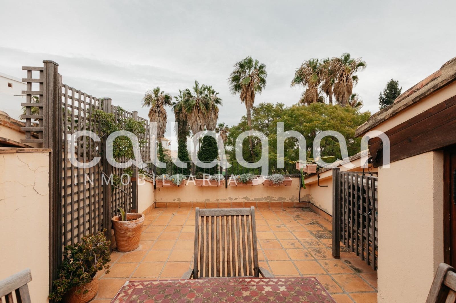 Chalet de 6 habitaciones en Rocafort en venta con piscina garaje - 3.400.000 € (Ref: 9134630)