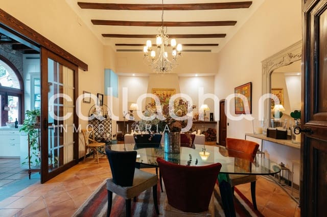 Chalet de 6 habitaciones en Rocafort en venta con piscina garaje - 3.400.000 € (Ref: 9134630)