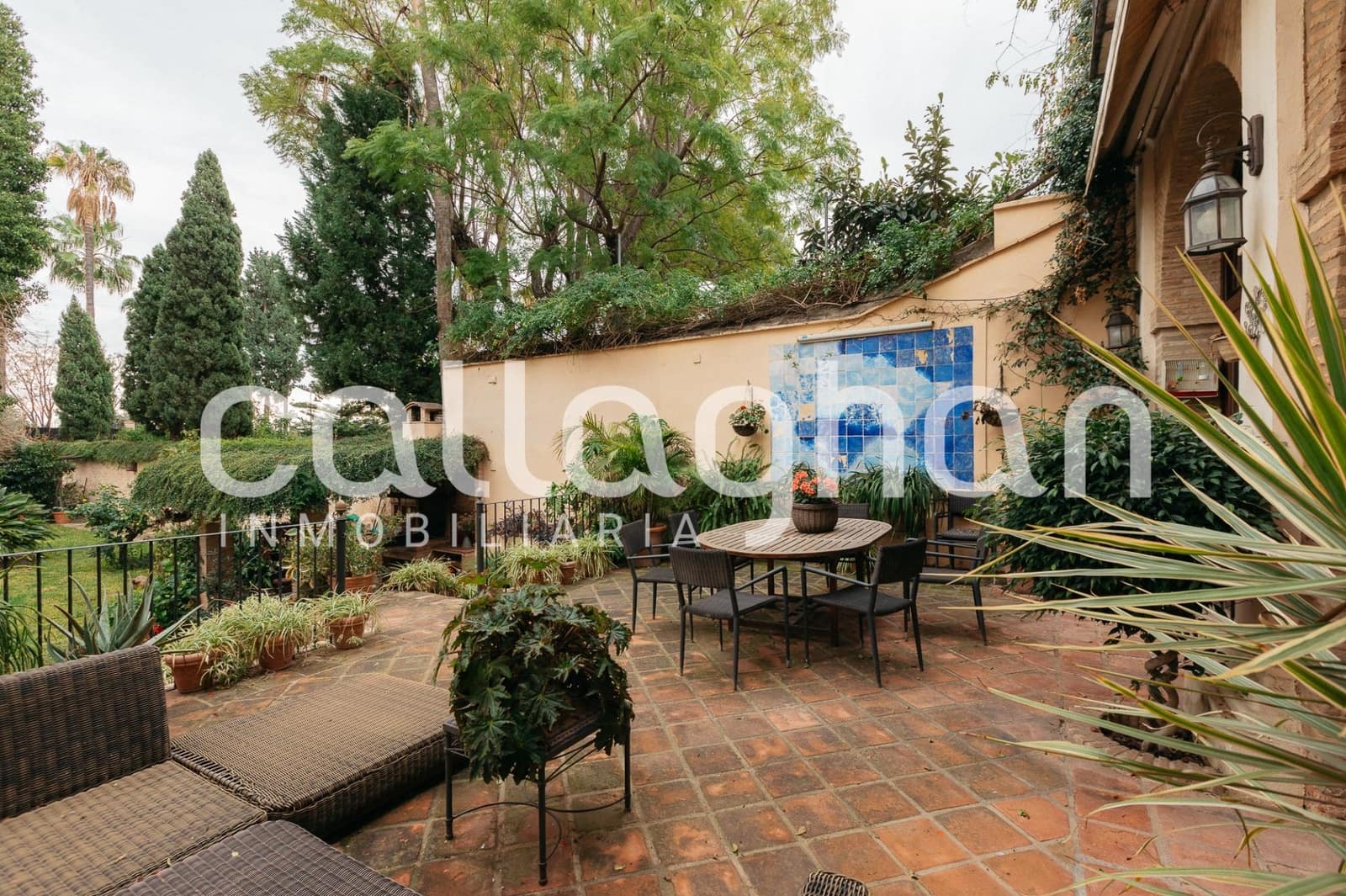 Chalet de 6 habitaciones en Rocafort en venta con piscina garaje - 3.400.000 € (Ref: 9134630)