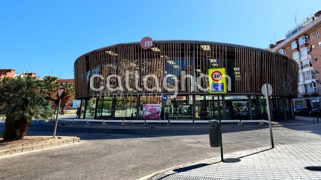 Erhverv til salg i El Grau, Valencia by - € 130.000 (Ref: 9137317)