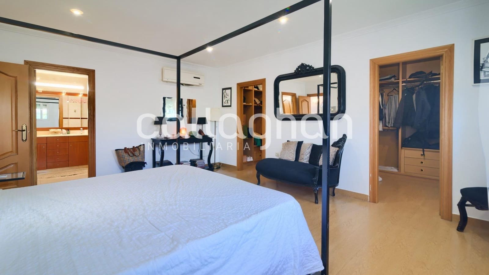 4 bedroom Villa for rent in Serra with pool garage - € 2,850 (Ref: 9137318)