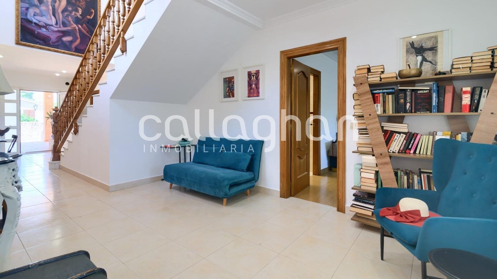 4 bedroom Villa for rent in Serra with pool garage - € 2,850 (Ref: 9137318)