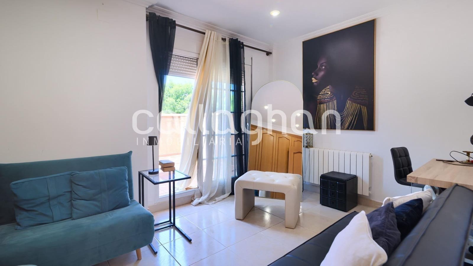 4 bedroom Villa for rent in Serra with pool garage - € 2,850 (Ref: 9137318)