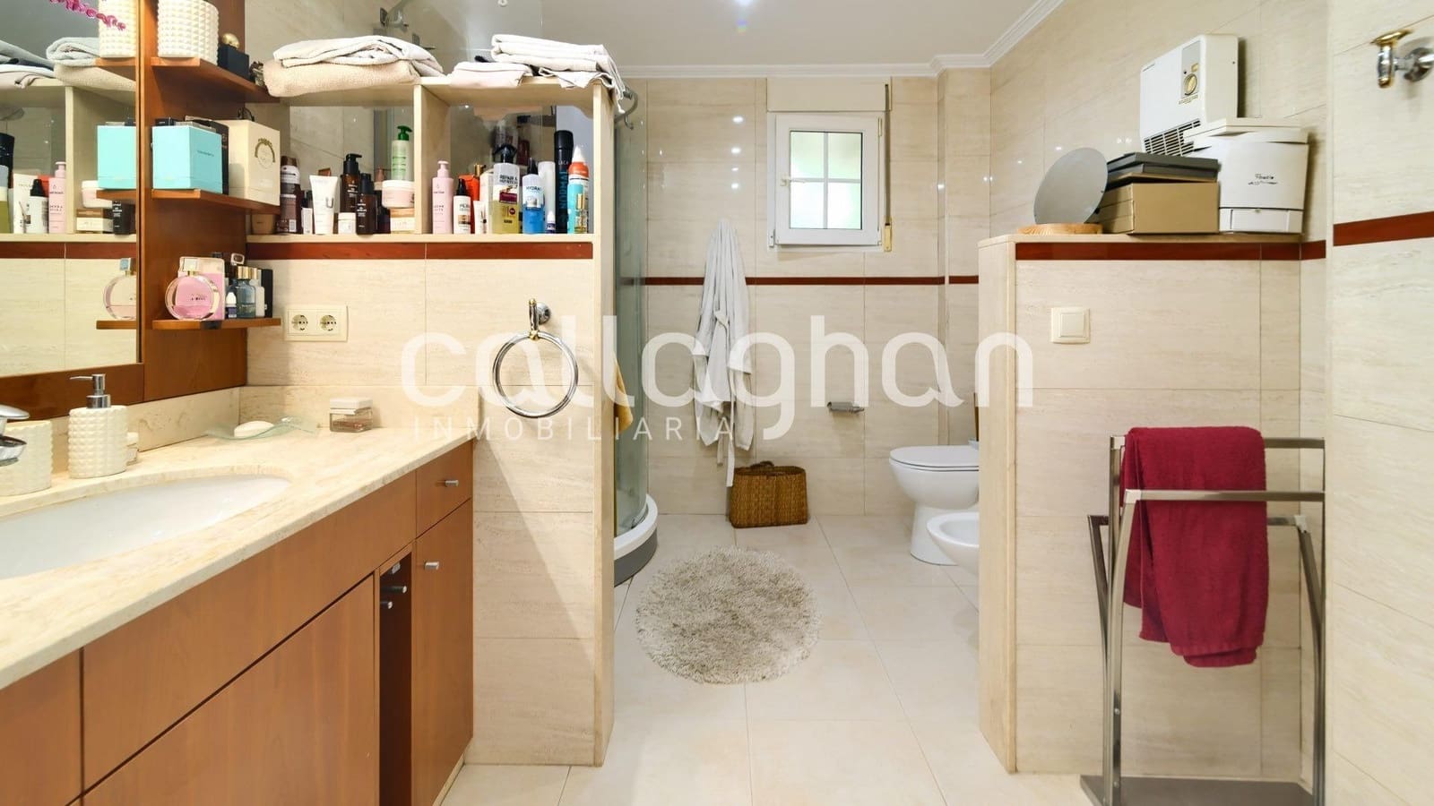 4 bedroom Villa for rent in Serra with pool garage - € 2,850 (Ref: 9137318)