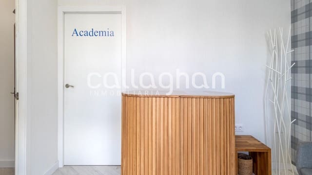 Commercial for sale in Ciutat Universitaria, Valencia city - € 255,000 (Ref: 9137319)