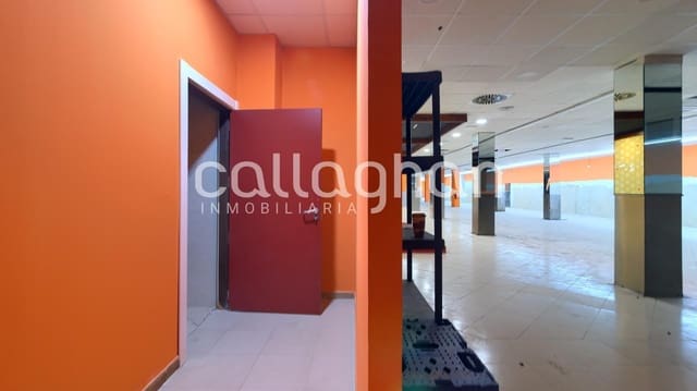 Kaupallinen vuokrattavana paikassa La Creu del Grau, Valencia kaupunki - 10 700 € (Ref: 9147359)