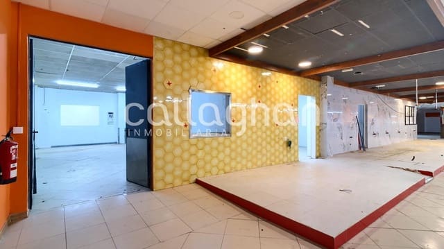 Kaupallinen vuokrattavana paikassa La Creu del Grau, Valencia kaupunki - 10 700 € (Ref: 9147359)
