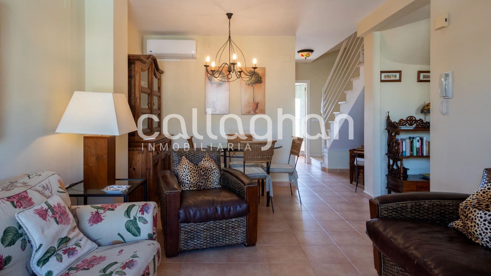 4 Zimmer Reihenhaus zu verkaufen in Oliva Nova mit Pool - 315.000 € (Ref: 9152379)