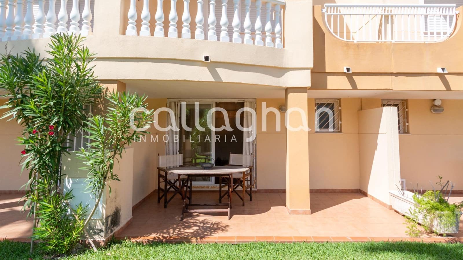 4 Zimmer Reihenhaus zu verkaufen in Oliva Nova mit Pool - 315.000 € (Ref: 9152379)