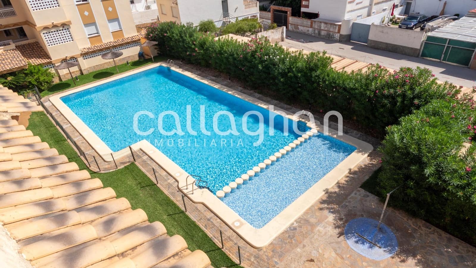 4 Zimmer Reihenhaus zu verkaufen in Oliva Nova mit Pool - 315.000 € (Ref: 9152379)