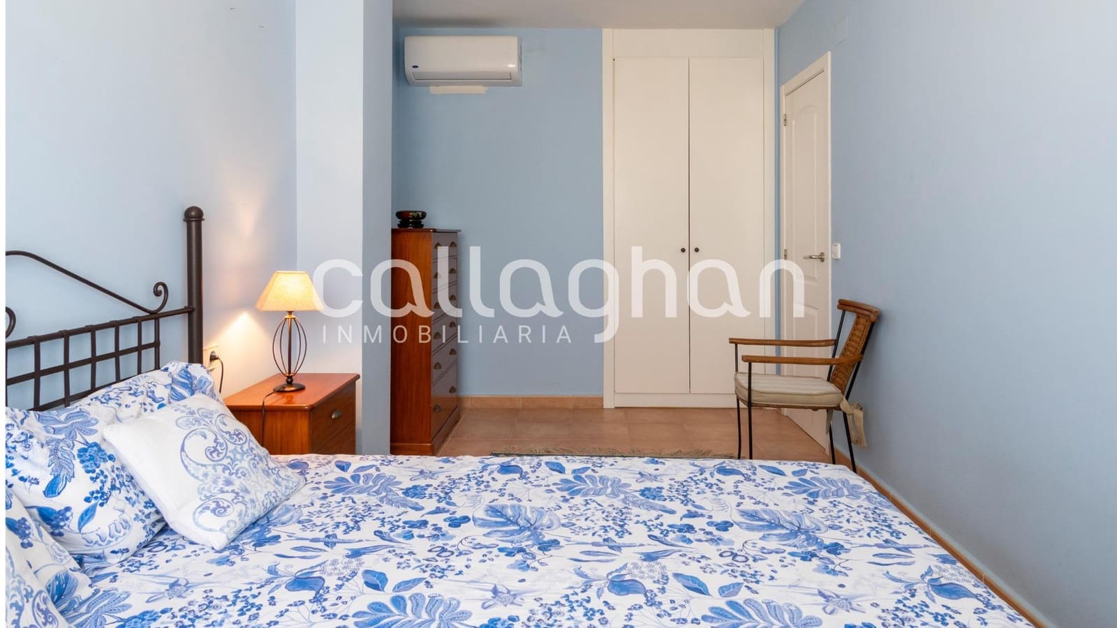 4 quarto Moradia em Banda para venda em Oliva Nova com piscina - 315 000 € (Ref: 9152379)