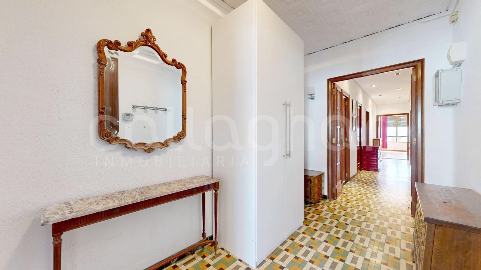 Appartement de 4 chambres à louer à Valence ville - 2 100 € (Ref: 9154283)