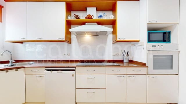 Appartement de 4 chambres à louer à La Gran Via, Valence ville - 2 100 € (Ref: 9154283)