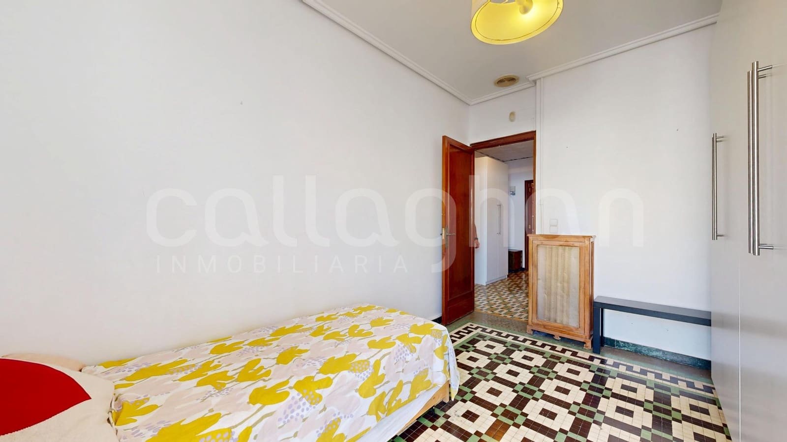 Appartement de 4 chambres à louer à Valence ville - 2 100 € (Ref: 9154283)