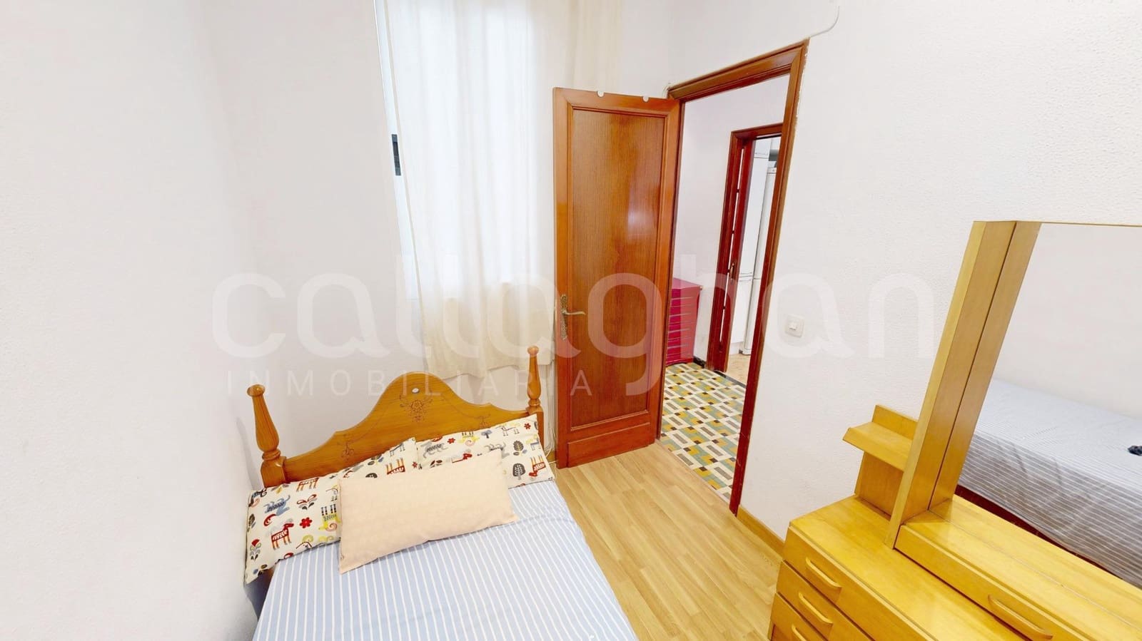 Appartement de 4 chambres à louer à Valence ville - 2 100 € (Ref: 9154283)