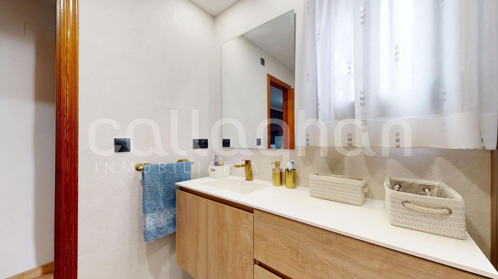 4 bedroom Terraced Villa for sale in Benetusser with garage - € 450,000 (Ref: 9159640)