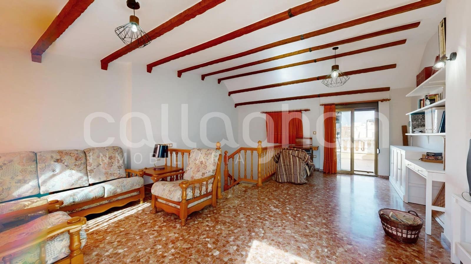 4 bedroom Terraced Villa for sale in Benetusser with garage - € 450,000 (Ref: 9159640)