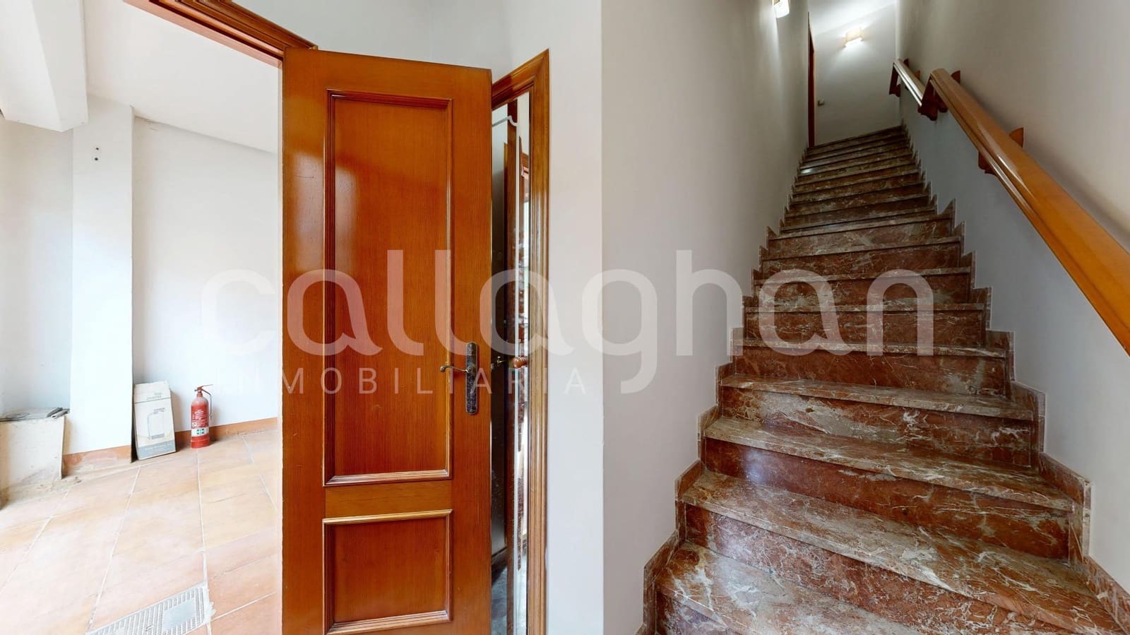 4 bedroom Terraced Villa for sale in Benetusser with garage - € 450,000 (Ref: 9159640)