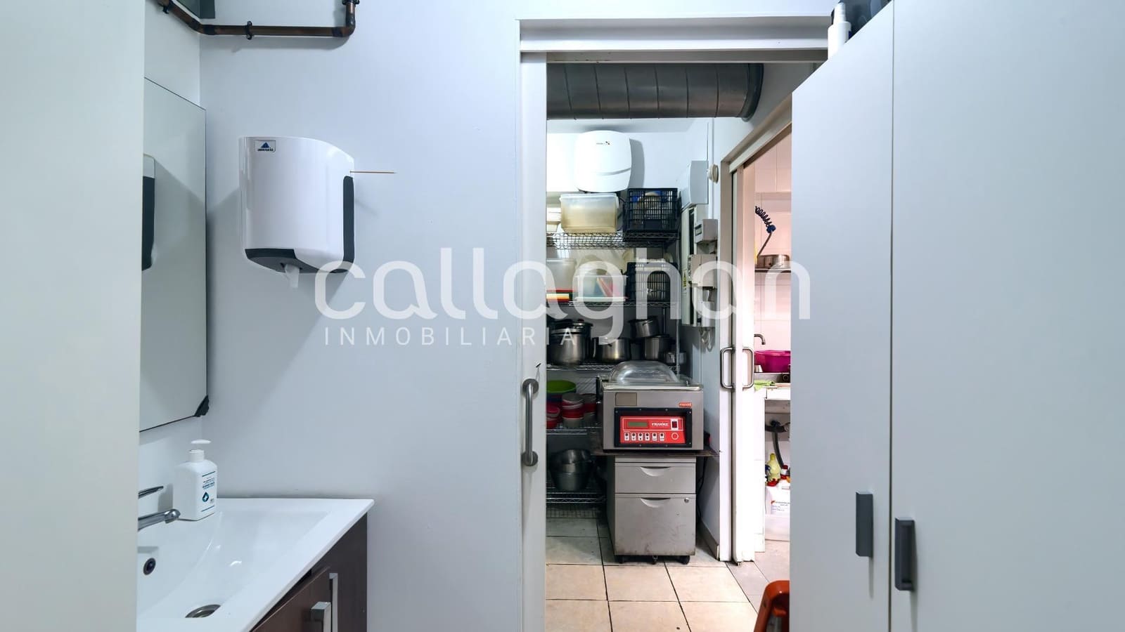 Comercial para venda em Rocafort - 230 000 € (Ref: 9165936)