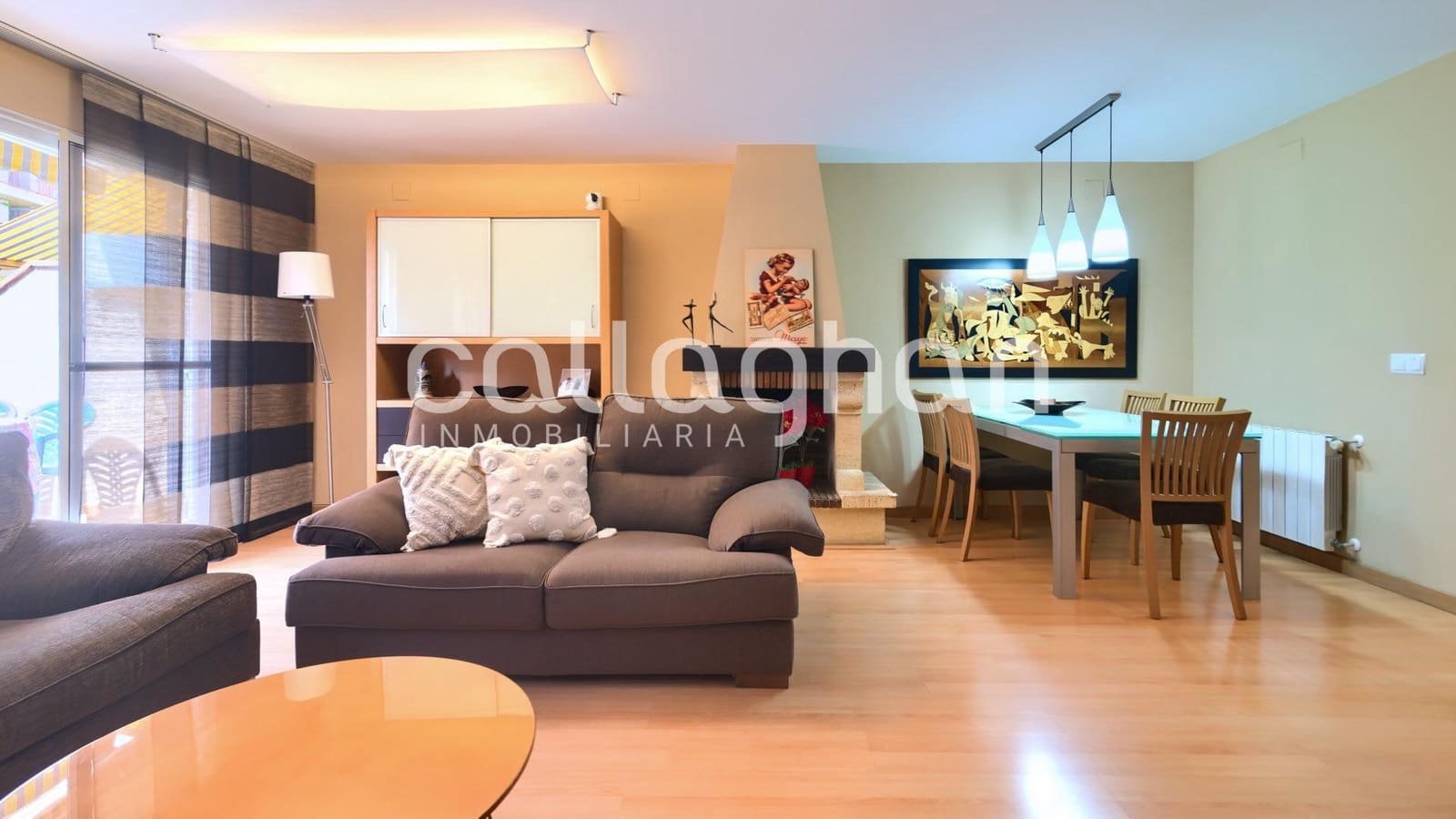 5 soveværelse Rækkehus til salg i Paterna med swimmingpool garage - € 400.000 (Ref: 9176571)