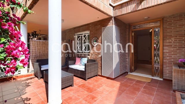 Adosado de 5 habitaciones en El Alborgí, Paterna en venta con piscina garaje - 400.000 € (Ref: 9176571)