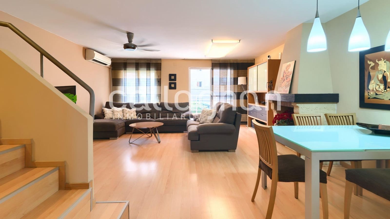 5 soveværelse Rækkehus til salg i Paterna med swimmingpool garage - € 400.000 (Ref: 9176571)