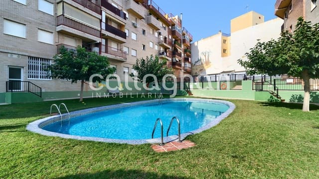 Adosado de 5 habitaciones en El Alborgí, Paterna en venta con piscina garaje - 400.000 € (Ref: 9176571)