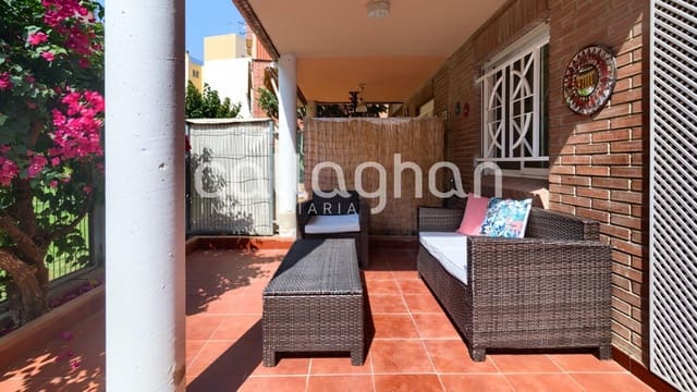 Adosado de 5 habitaciones en El Alborgí, Paterna en venta con piscina garaje - 400.000 € (Ref: 9176571)