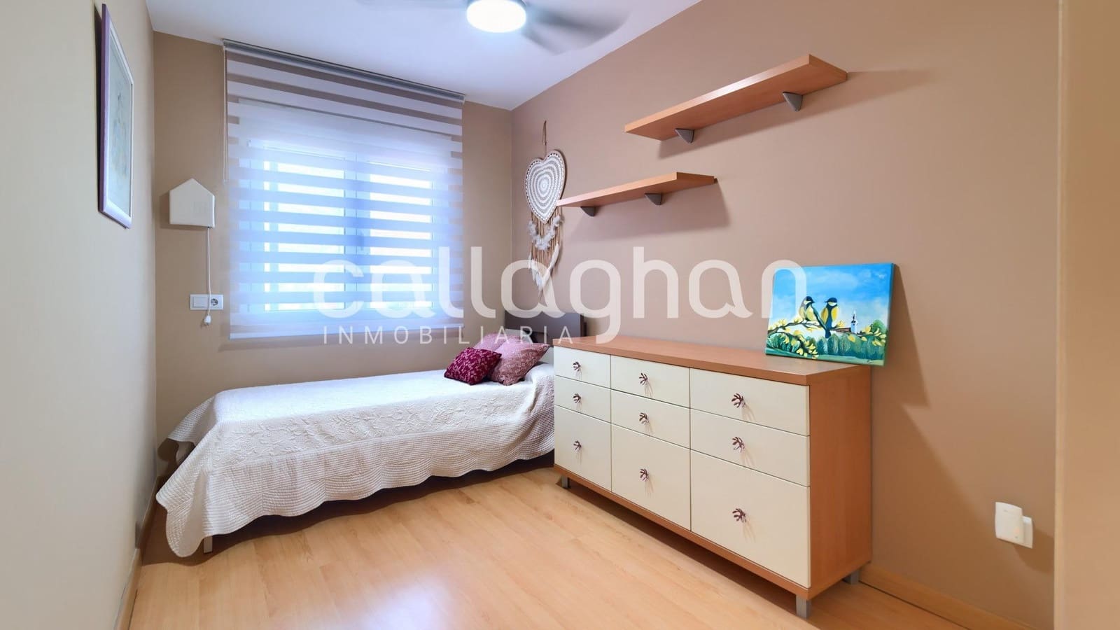 5 soveværelse Rækkehus til salg i Paterna med swimmingpool garage - € 400.000 (Ref: 9176571)