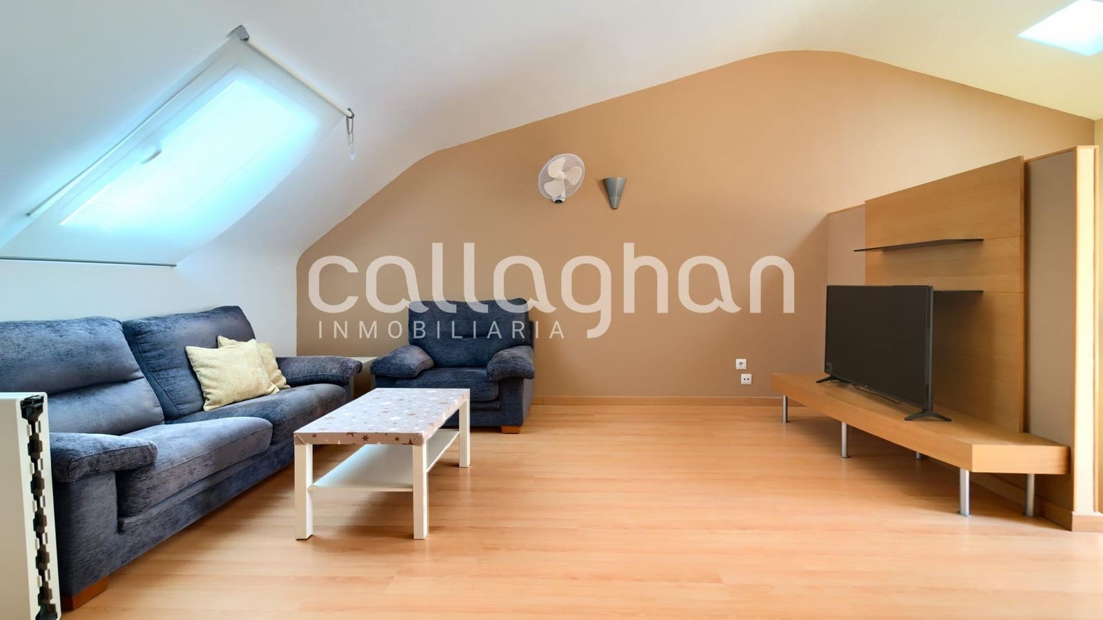 5 soveværelse Rækkehus til salg i Paterna med swimmingpool garage - € 400.000 (Ref: 9176571)