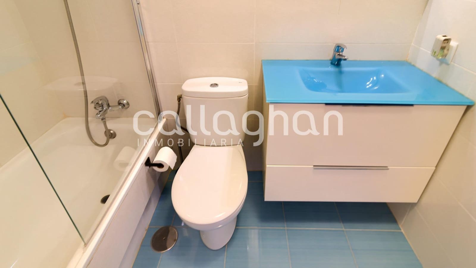 5 soveværelse Rækkehus til salg i Paterna med swimmingpool garage - € 400.000 (Ref: 9176571)