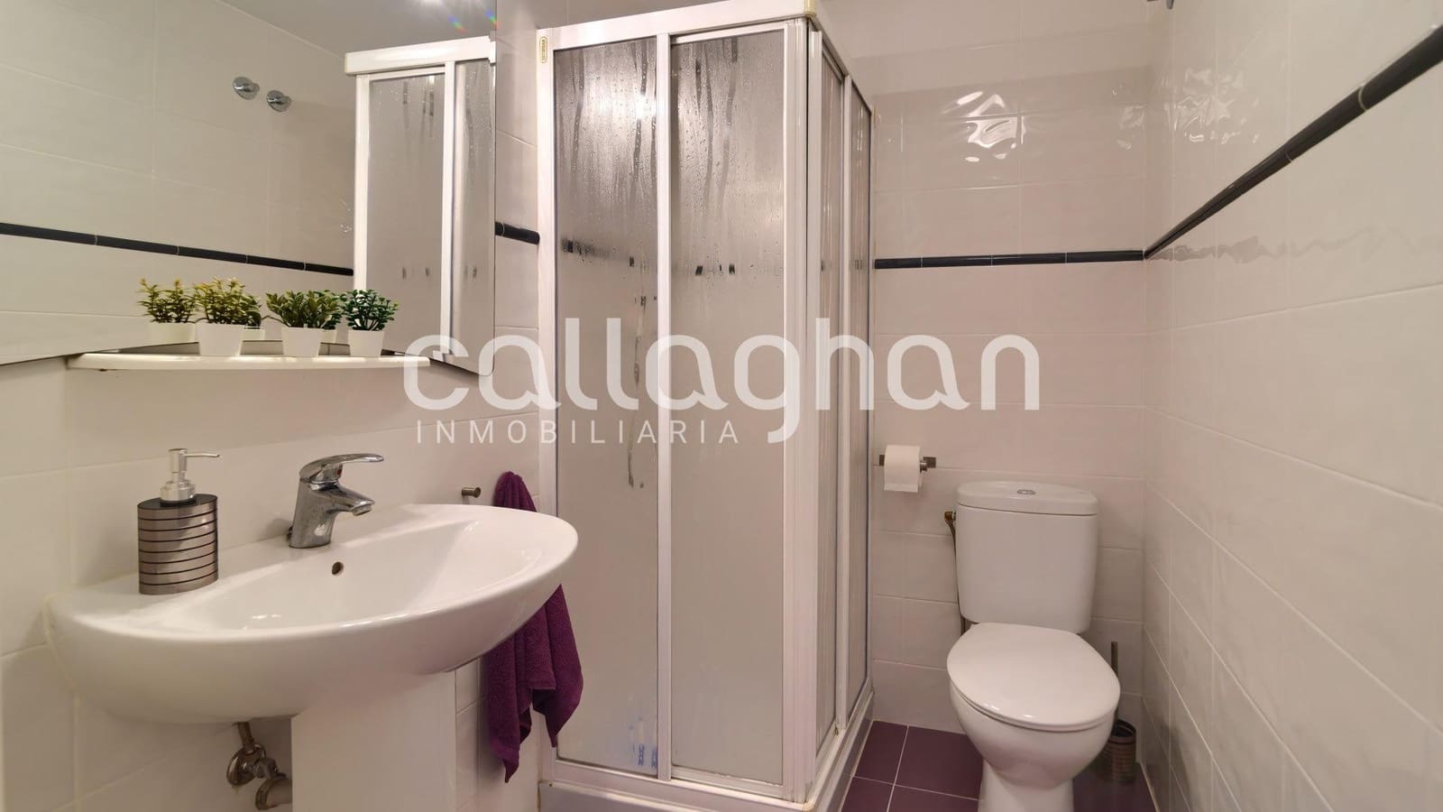 5 soveværelse Rækkehus til salg i Paterna med swimmingpool garage - € 400.000 (Ref: 9176571)