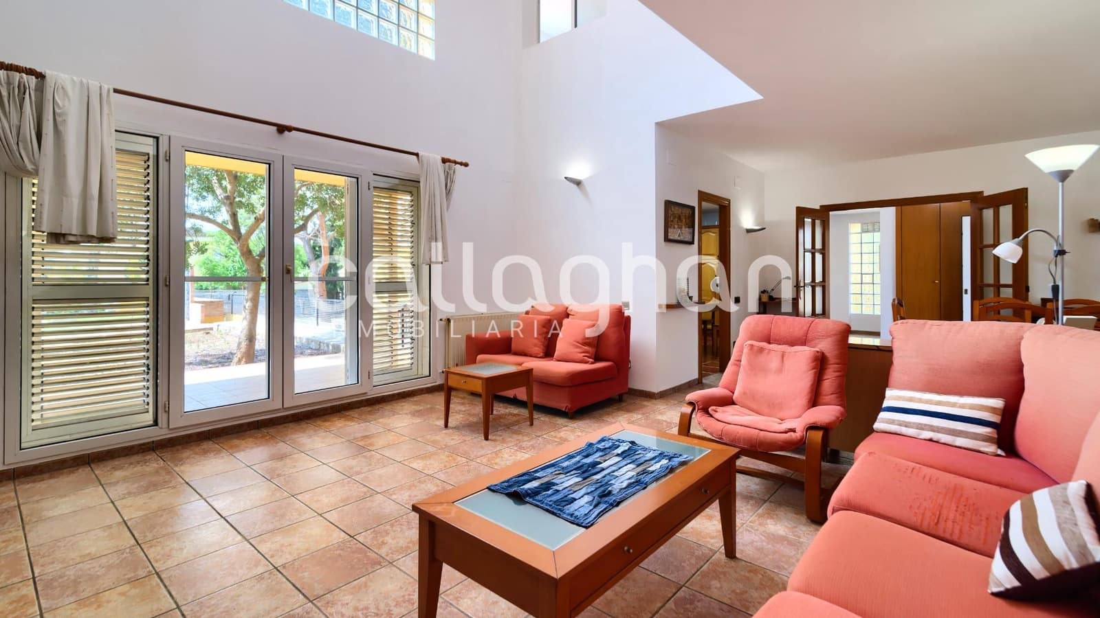 5 sypialnia Willa na sprzedaż w Betera z basenem garażem - 639 000 € (Ref: 9176572)