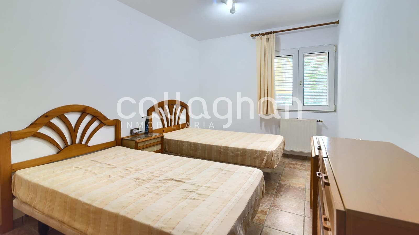 5 sypialnia Willa na sprzedaż w Betera z basenem garażem - 639 000 € (Ref: 9176572)