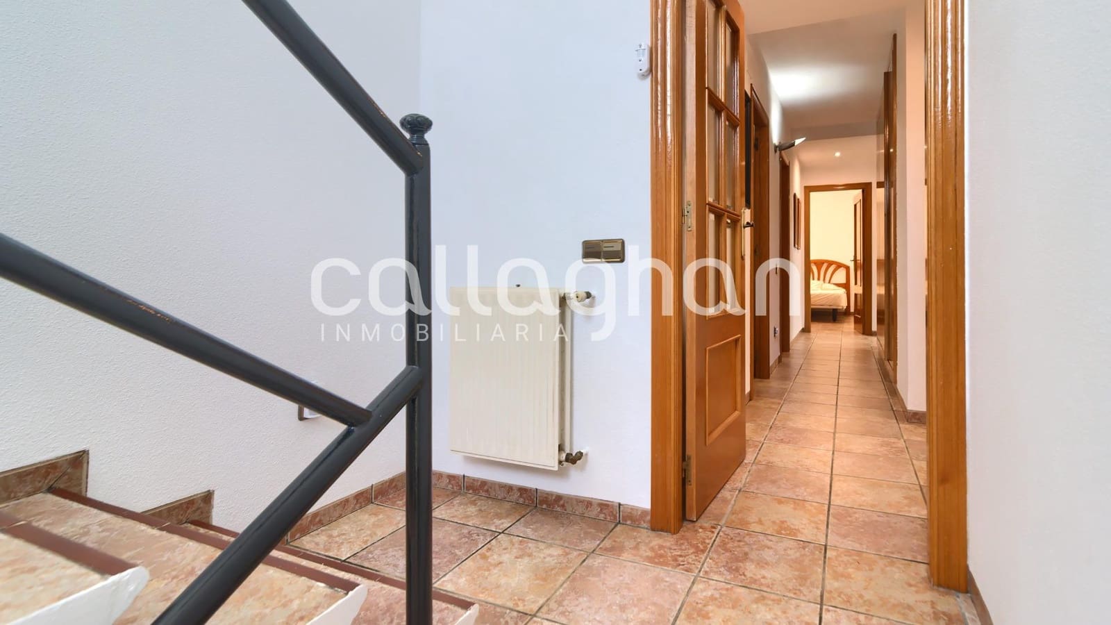 5 sypialnia Willa na sprzedaż w Betera z basenem garażem - 639 000 € (Ref: 9176572)