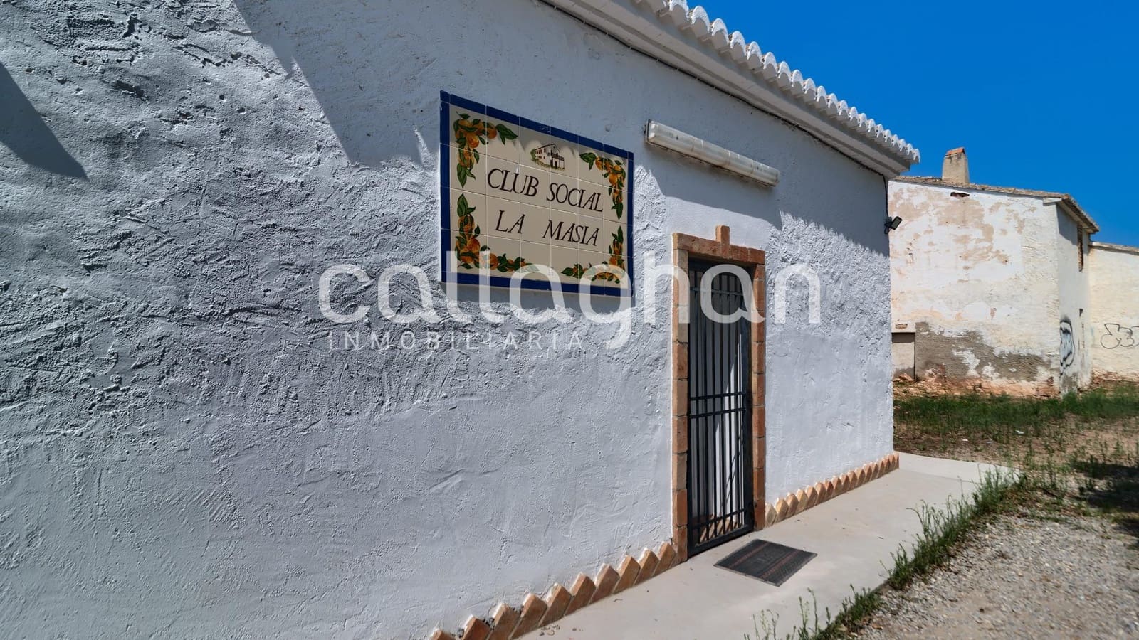 5 sypialnia Willa na sprzedaż w Betera z basenem garażem - 639 000 € (Ref: 9176572)