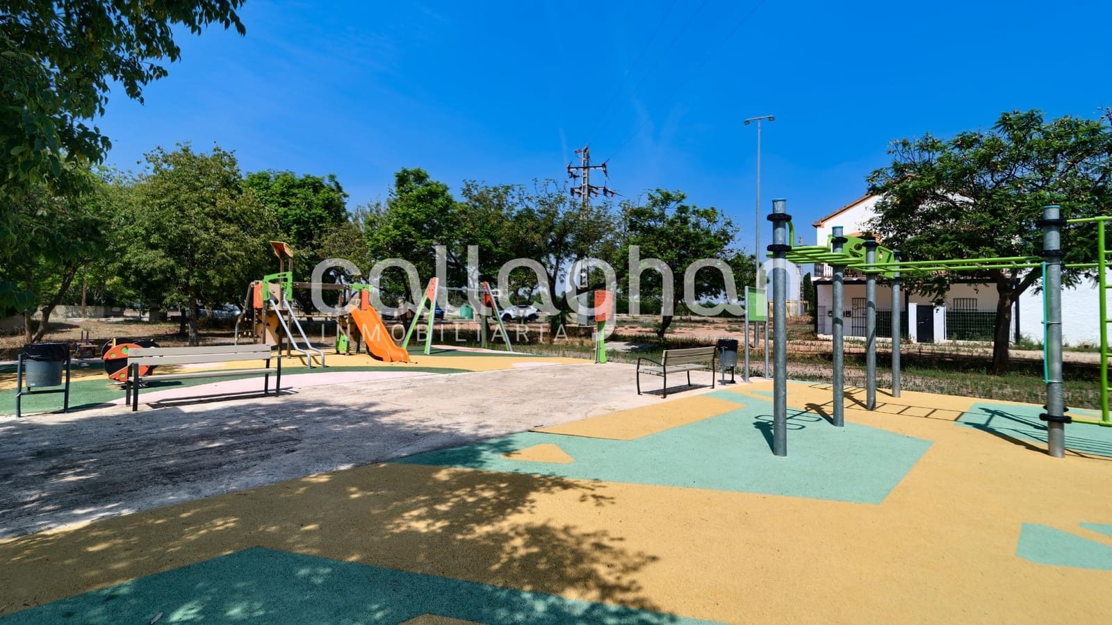 5 sypialnia Willa na sprzedaż w Betera z basenem garażem - 639 000 € (Ref: 9176572)