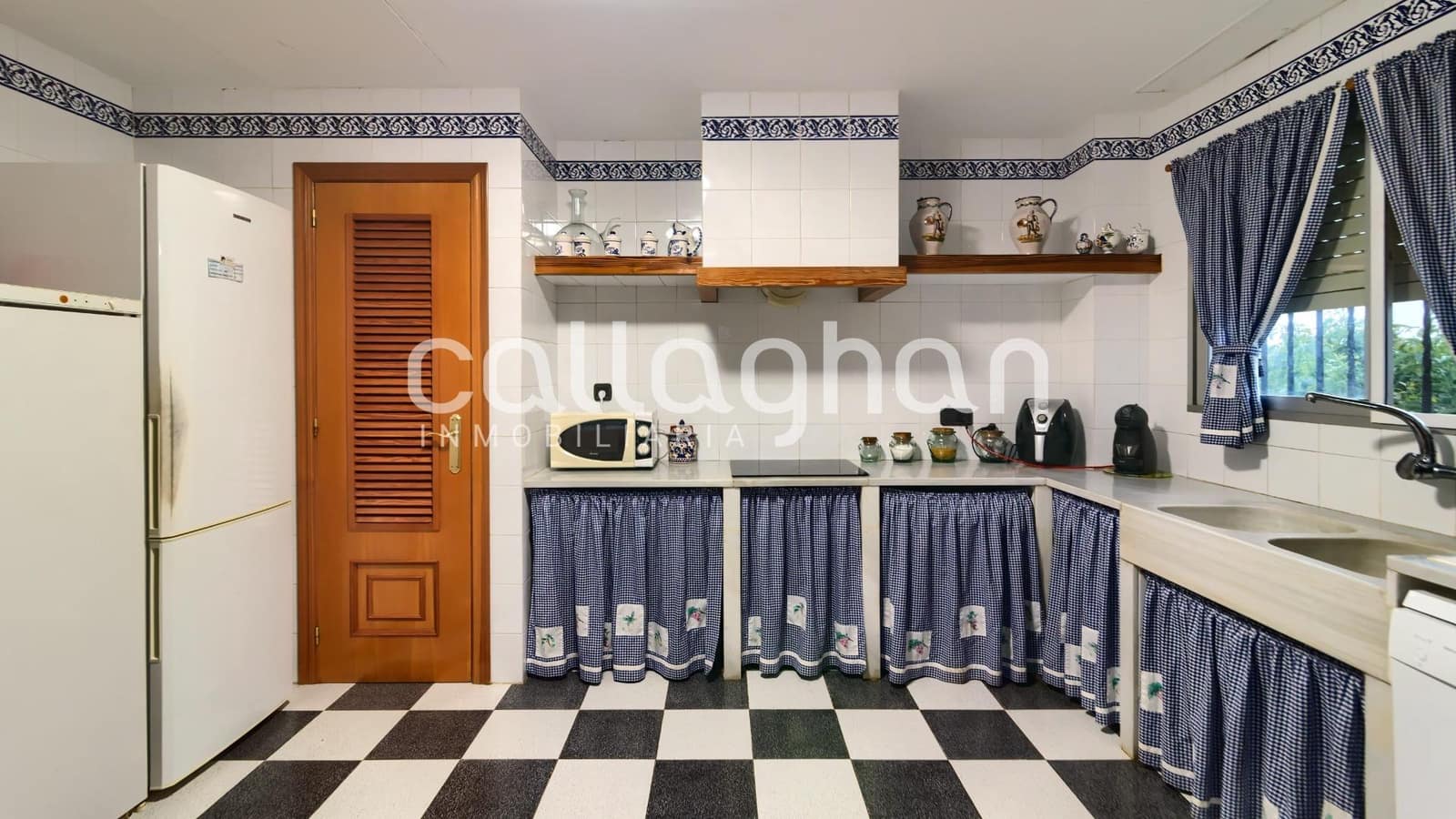 5 Zimmer Villa zu verkaufen in Alzira mit Pool Garage - 335.000 € (Ref: 9183815)