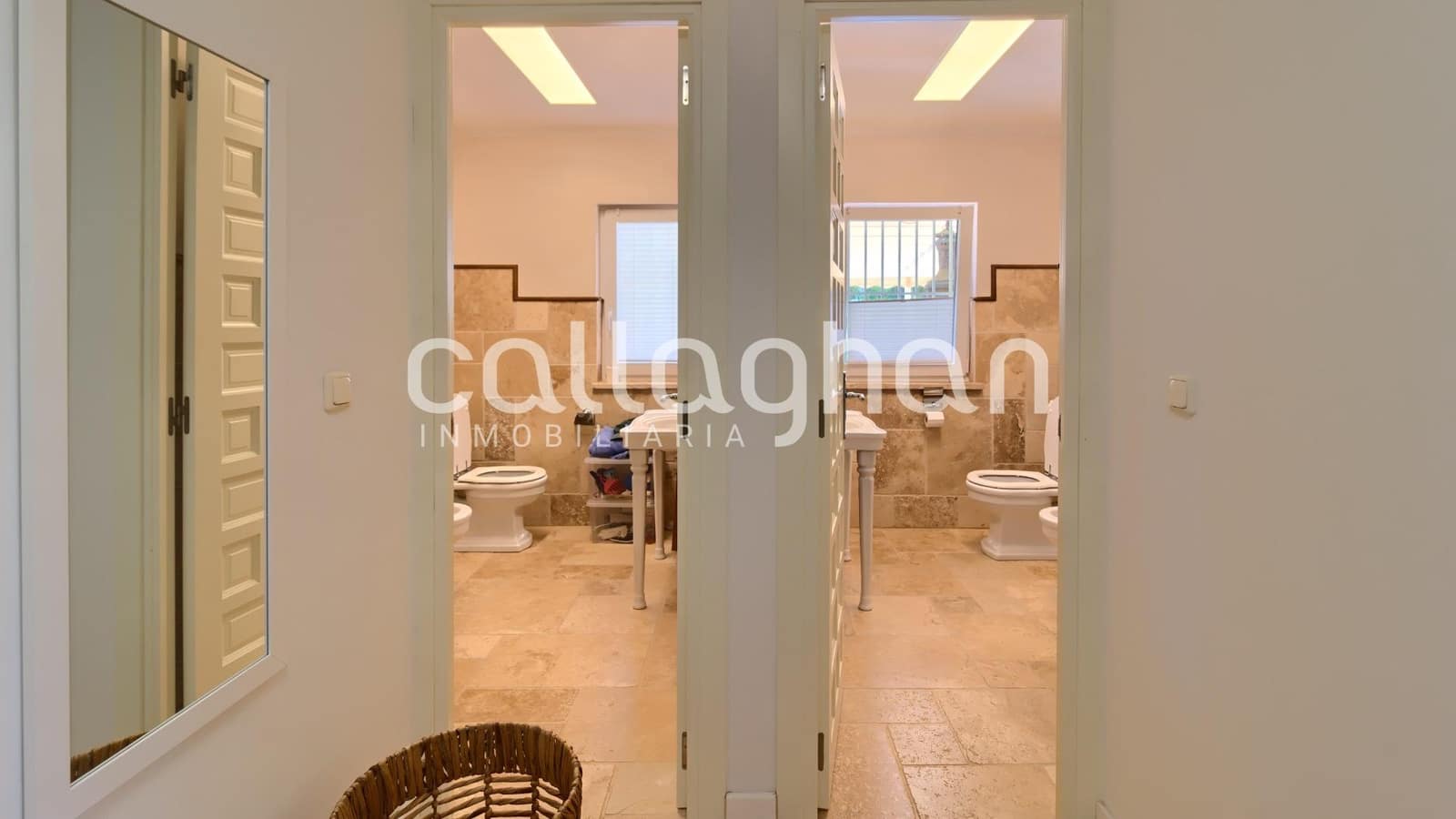 4 sypialnia Willa do wynajęcia w Denia z basenem garażem - 6 900 € (Ref: 9187137)