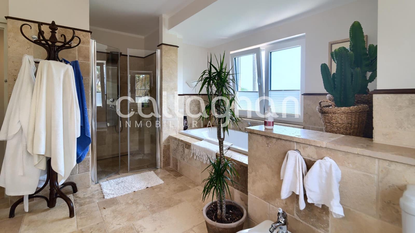 4 sypialnia Willa do wynajęcia w Denia z basenem garażem - 6 900 € (Ref: 9187137)