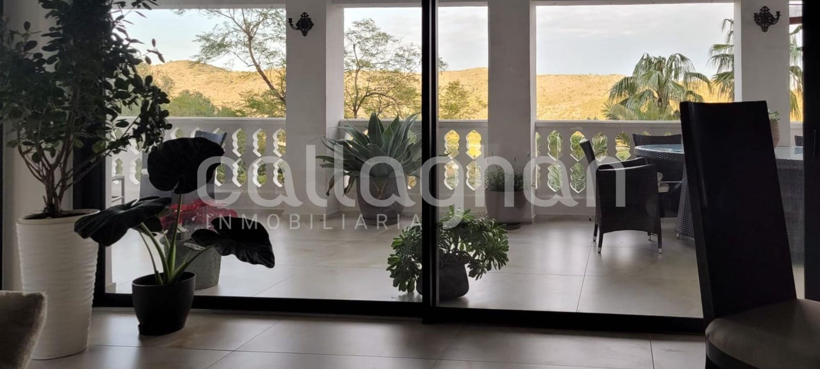 Chalet de 7 habitaciones en Gandia en venta con piscina garaje - 655.000 € (Ref: 9193953)