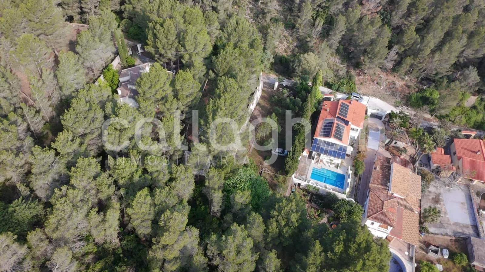 Chalet de 7 habitaciones en Gandia en venta con piscina garaje - 655.000 € (Ref: 9193953)