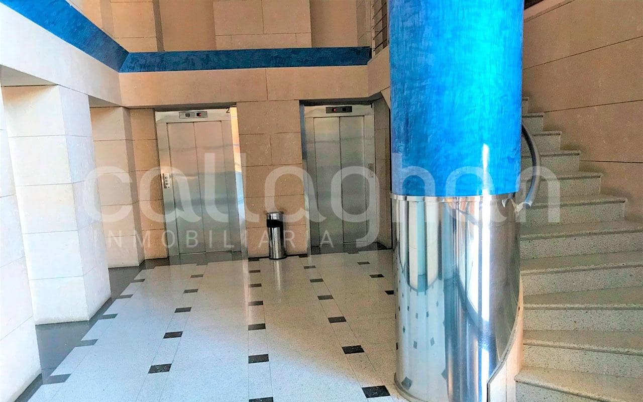 2 soverom Leilighet til salgs i Valencia by med svømmebasseng - € 645 000 (Ref: 9200669)