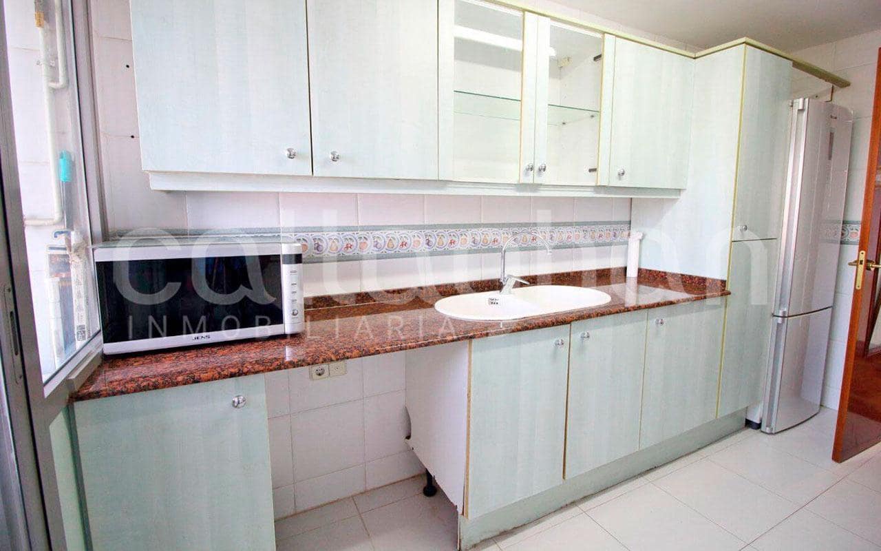 2 soverom Leilighet til salgs i Valencia by med svømmebasseng - € 645 000 (Ref: 9200669)